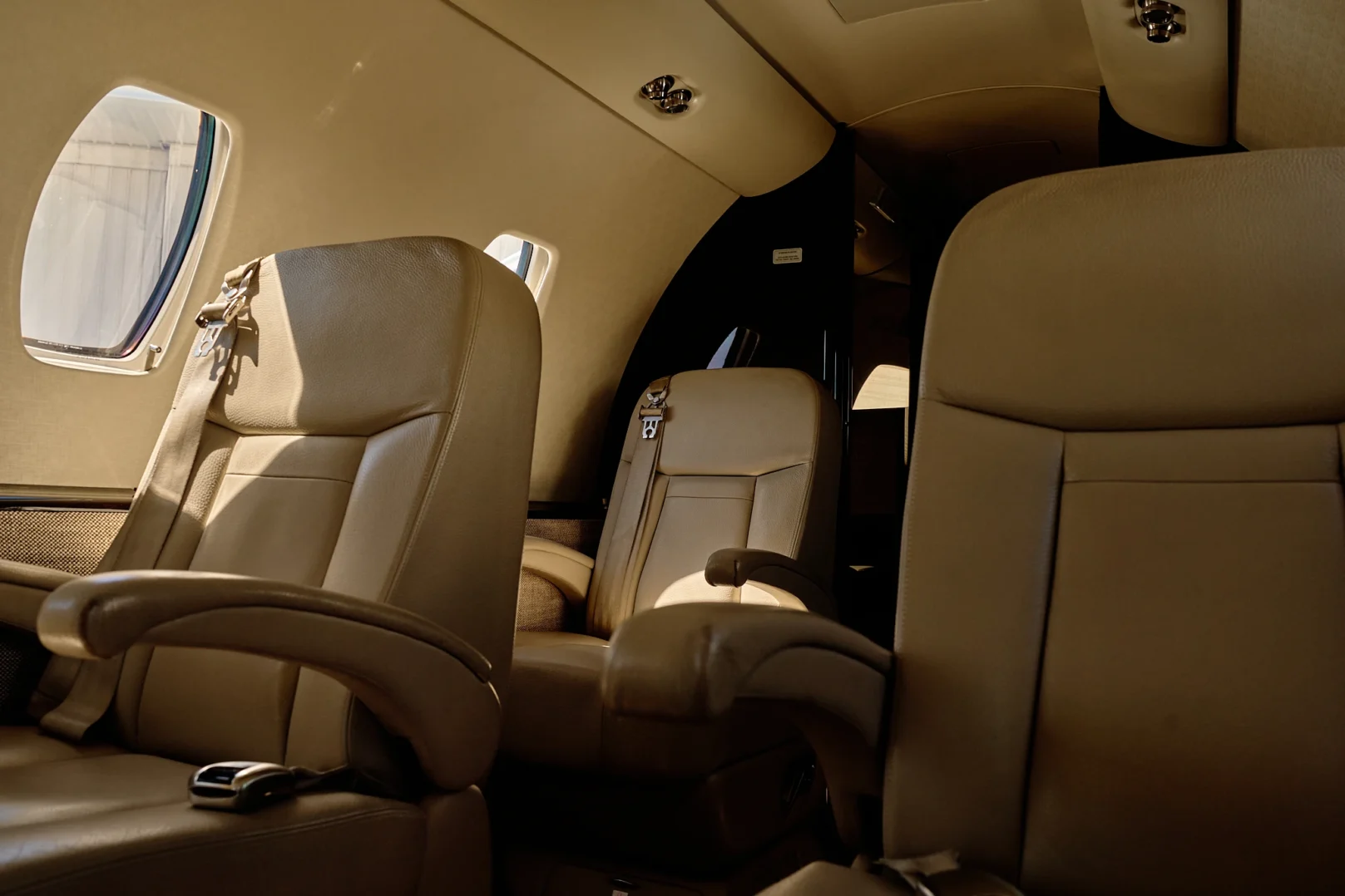 Midsize Jet
