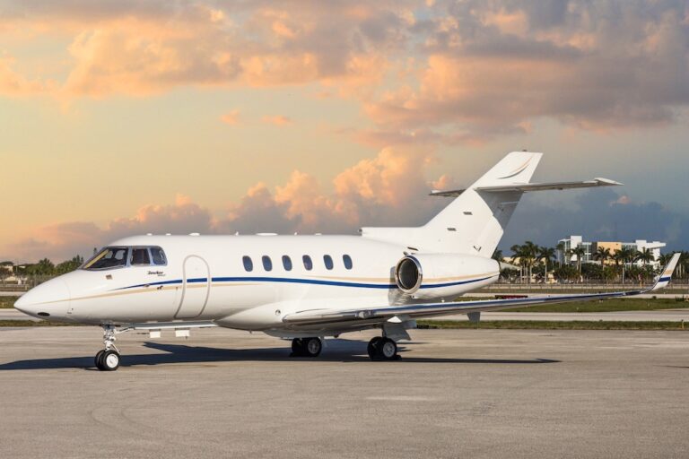 2010 Beechcraft Hawker 900XP